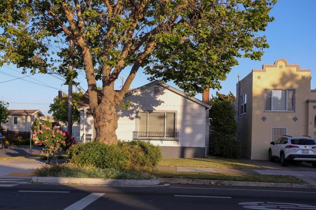 Photo of Listing #ML82011101