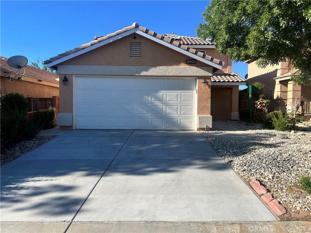 14433 El Grande Way, Victorville