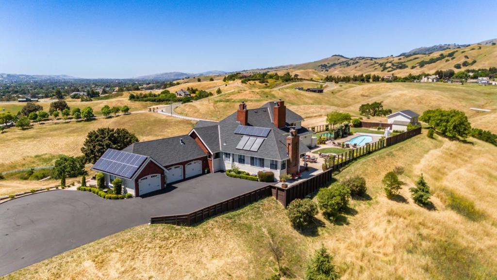 Photo of Listing #ML82011251