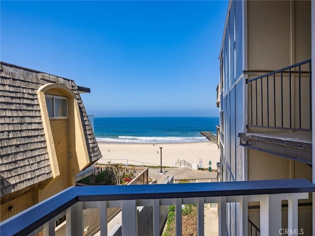 625 Esplanade 29, Redondo Beach.