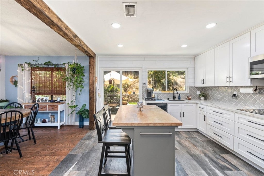 Photo of Listing #SW25131588