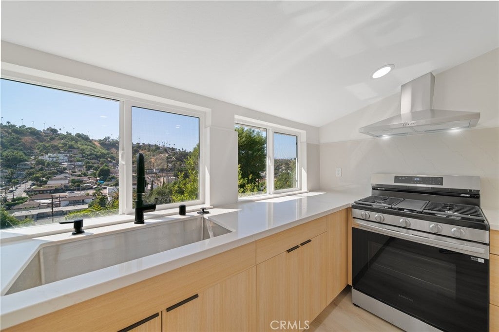 Photo of Listing #OC25136420