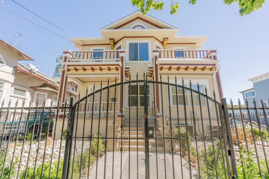 Photo of Listing #ML81966389