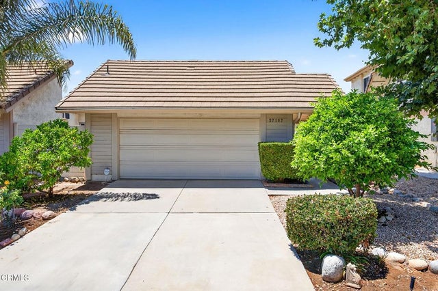 27127 Rio Bosque Drive, Valencia