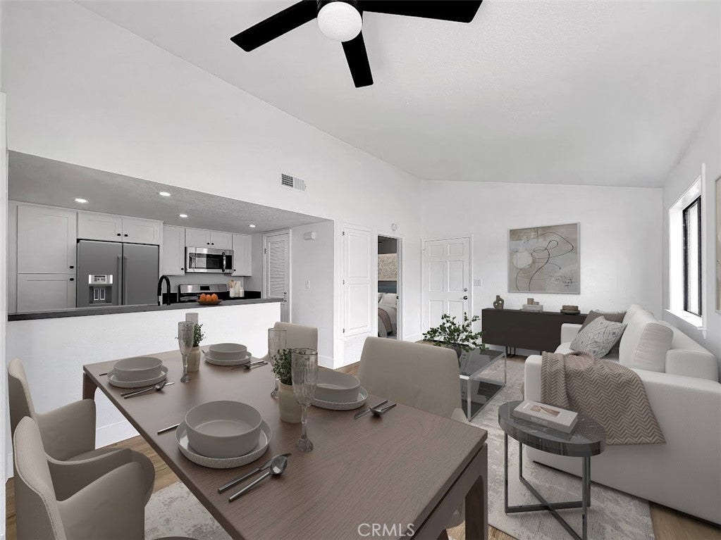 Photo of Listing #OC25133107