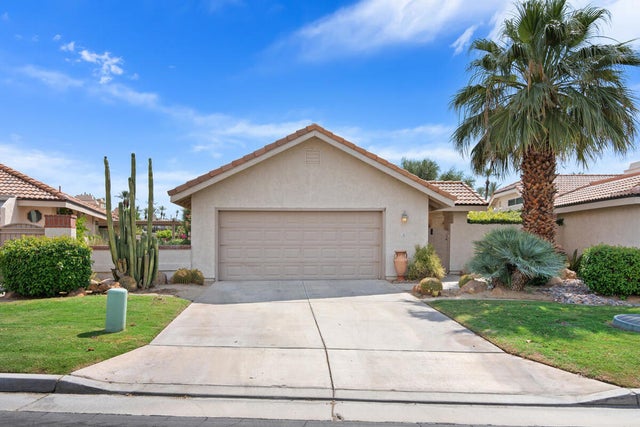 6 La Jolla Drive, Palm Desert