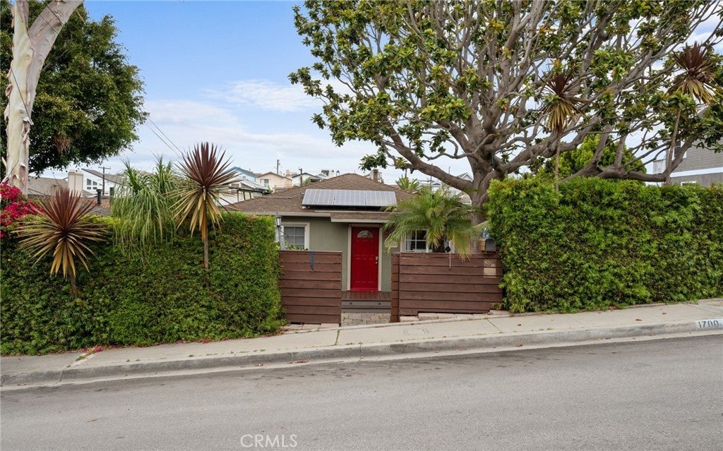 Photo of Listing #PV25130056