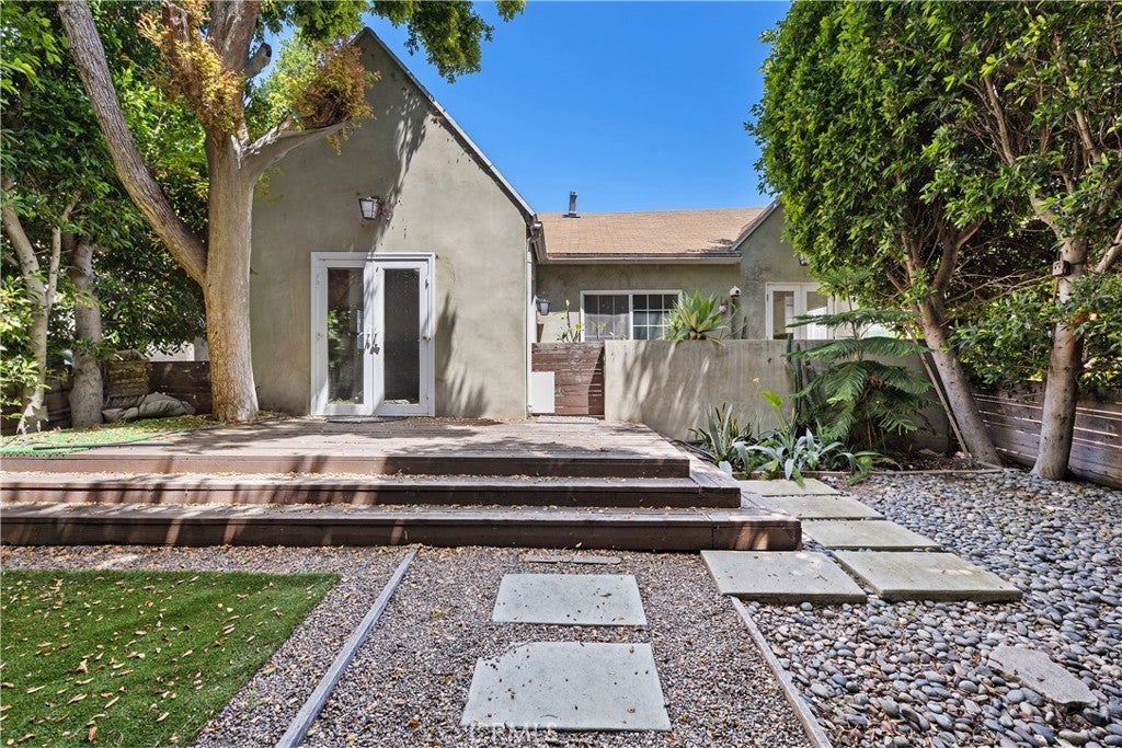 Photo of Listing #SR25113018