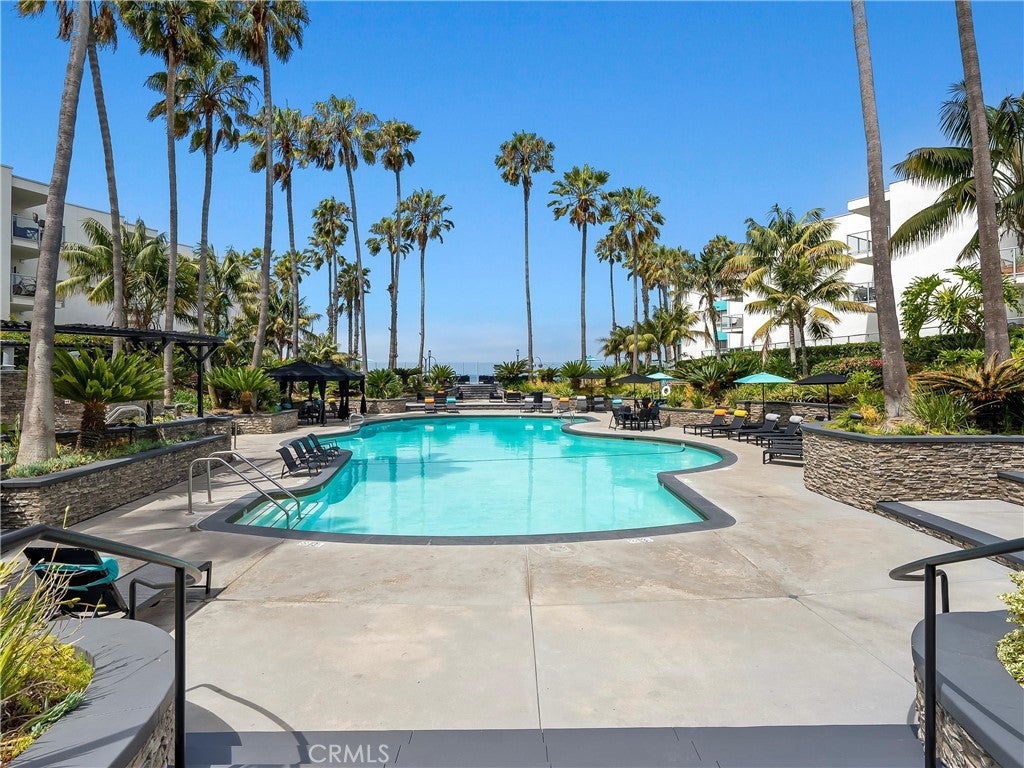 Photo of Listing #SB25136997