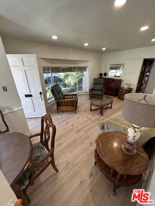 Photo of Listing #25554569