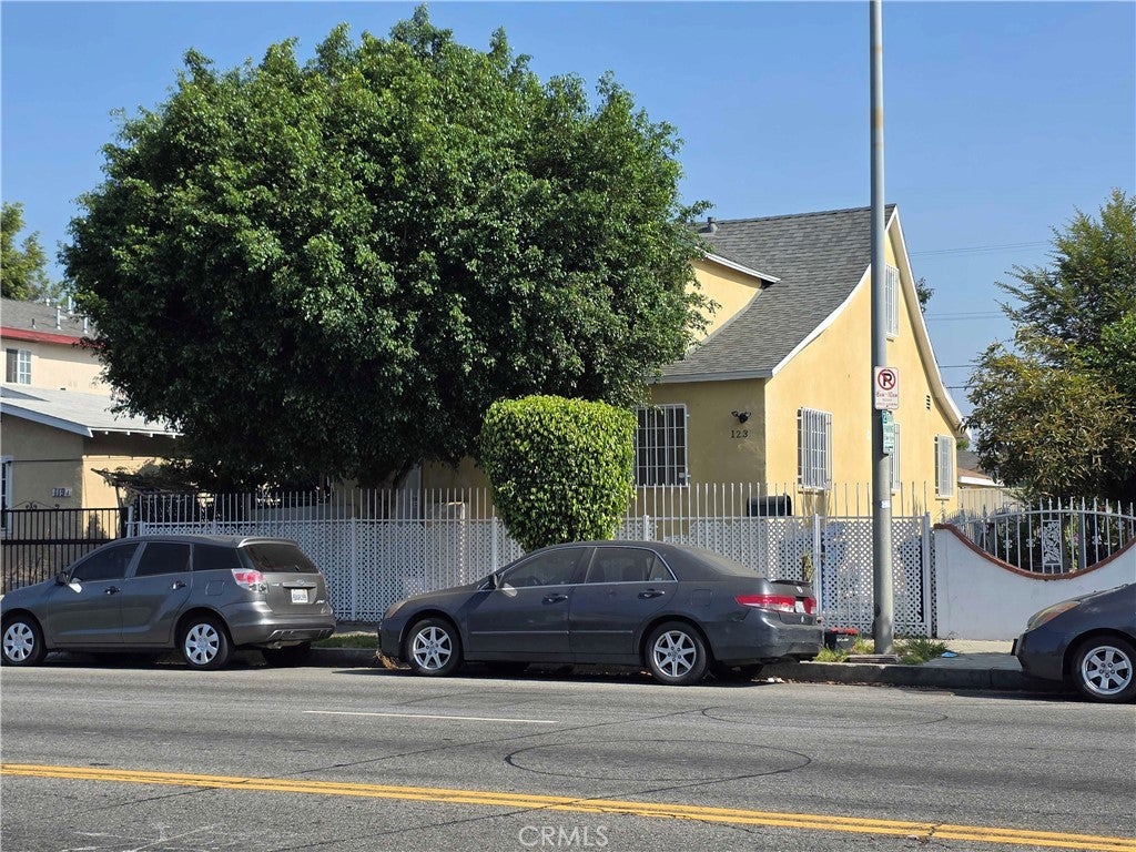 Photo of Listing #DW25137463