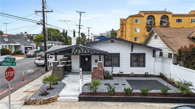 4095 Albatross Street, San Diego