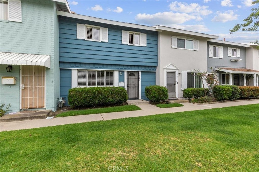 Photo of Listing #NP25138358