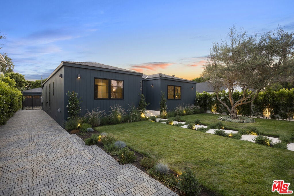 Photo of Listing #25555009