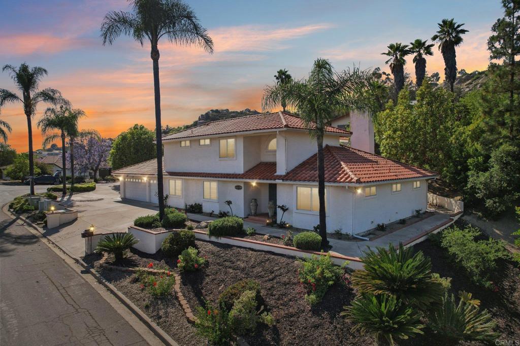 9704 Indian Creek Way, Escondido