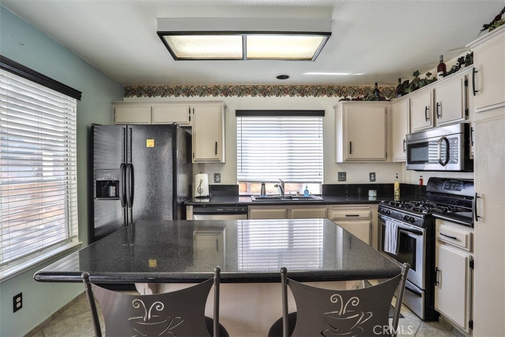 Photo of Listing #CV25139189