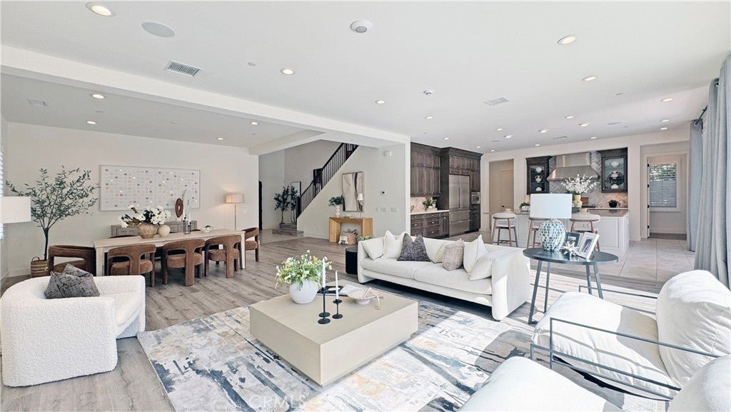 Photo of Listing #OC25136602