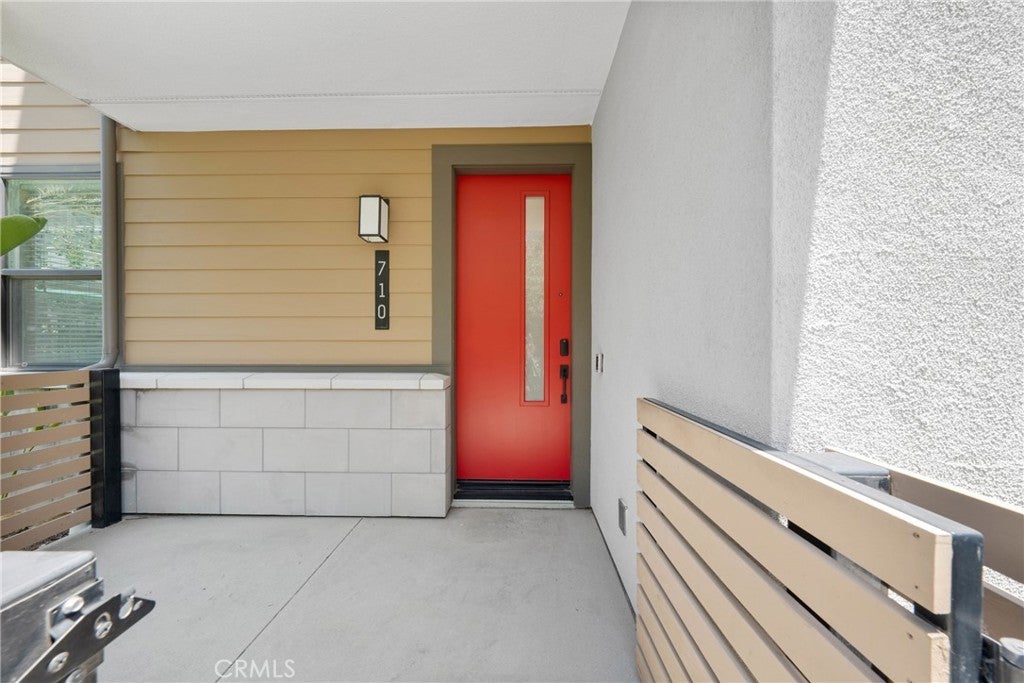 Photo of Listing #SB25139815