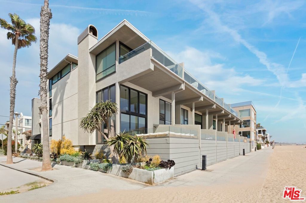 Photo of Listing #25555955