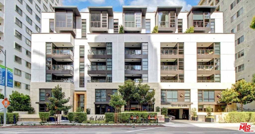 Photo of Listing #25555743