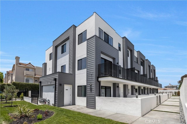 1715 W 149th Street E, Gardena.