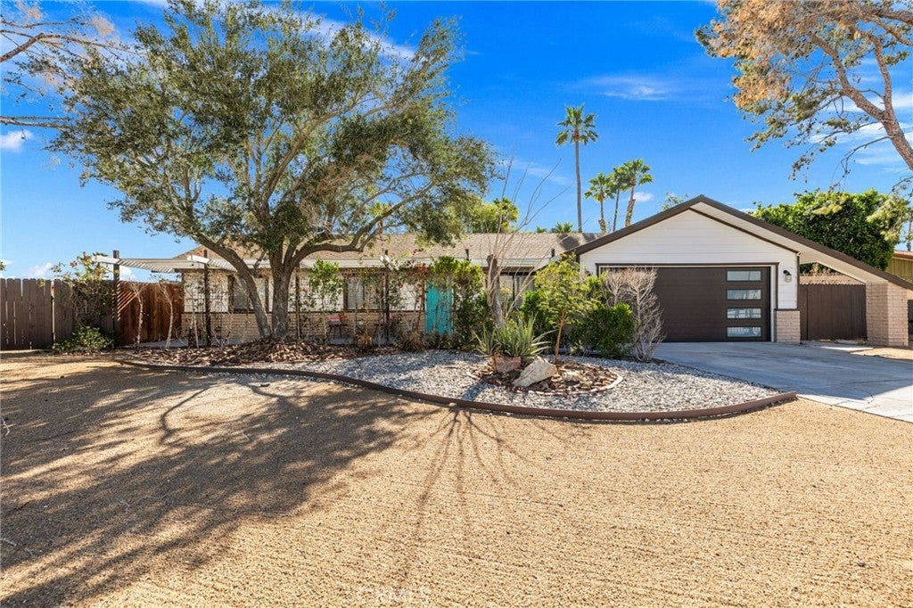 2200 Carillo Road, Palm Springs