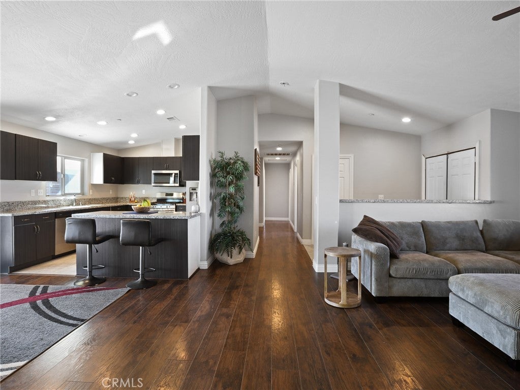 Photo of Listing #HD25142439