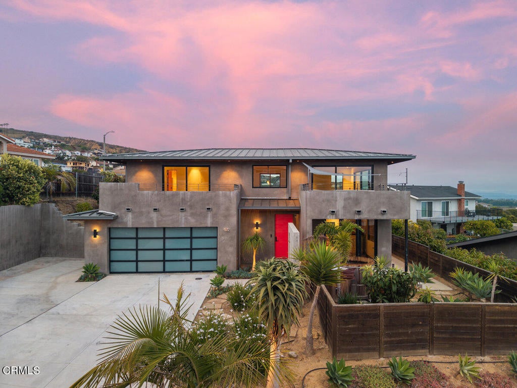 Photo of Listing #V1-30783