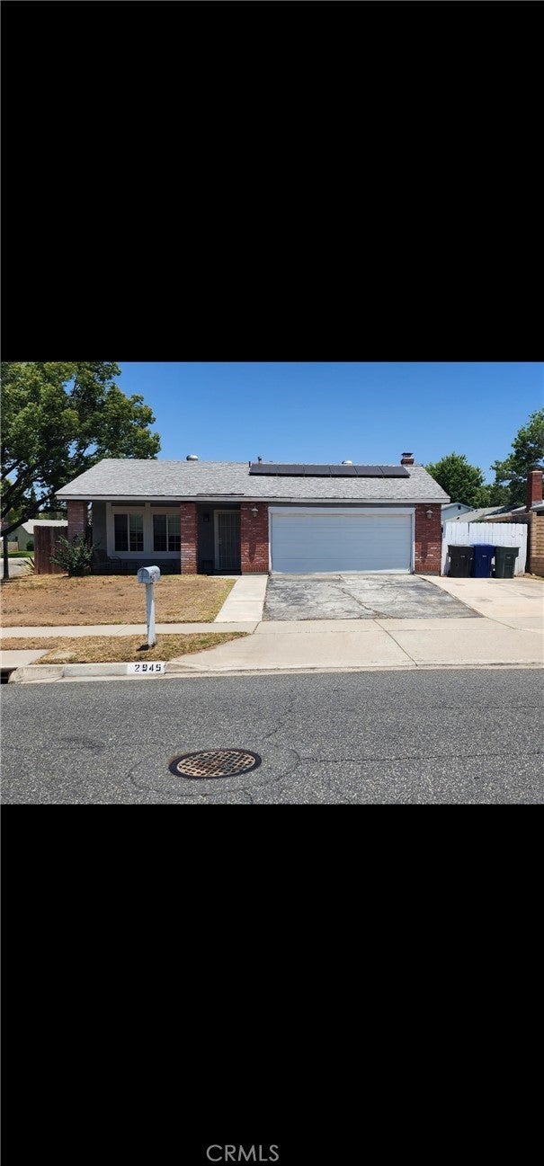 Photo of Listing #IV25142968