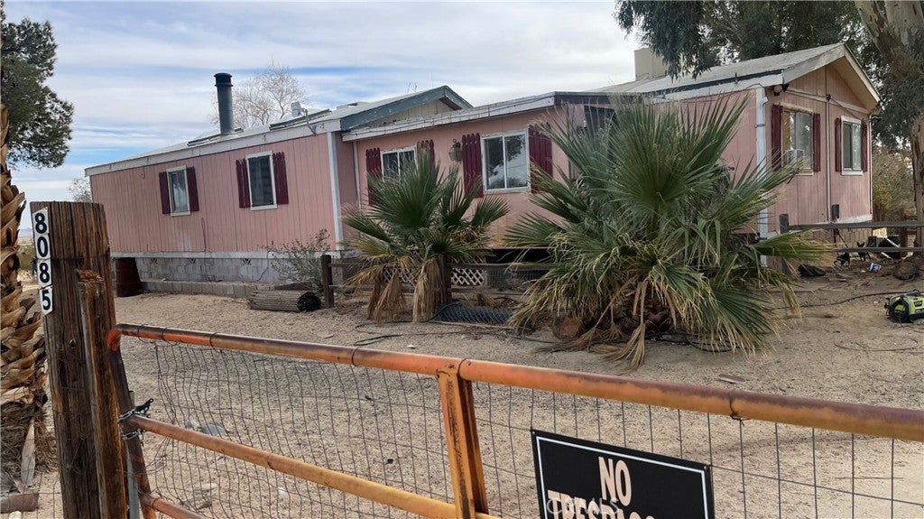 Photo of Listing #SR25143106