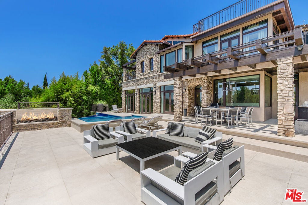 Photo of Listing #25558101