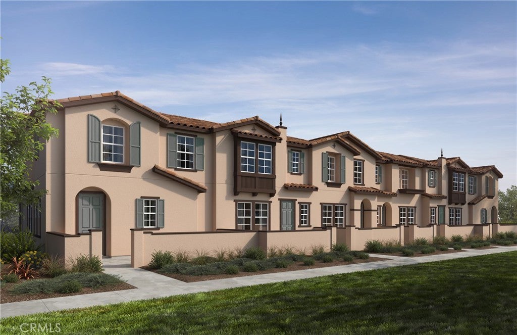 Photo of Listing #IV25144677