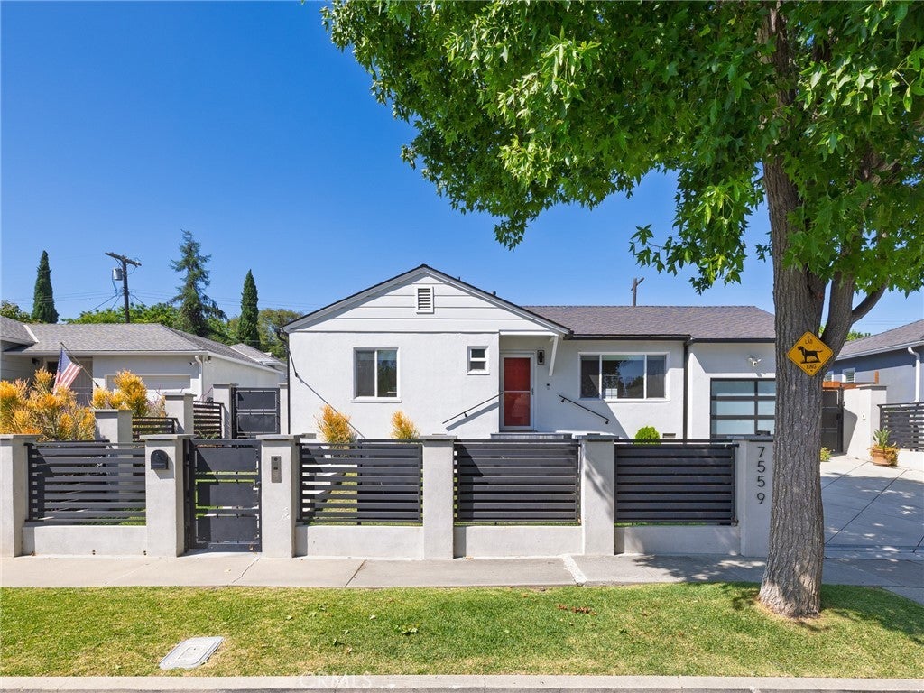 Photo of Listing #SB25140006