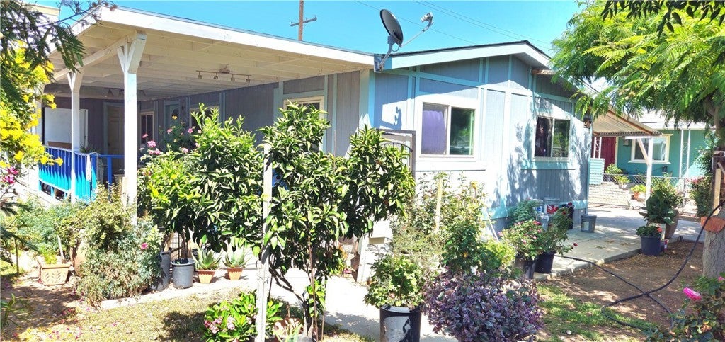 Photo of Listing #IV25145079