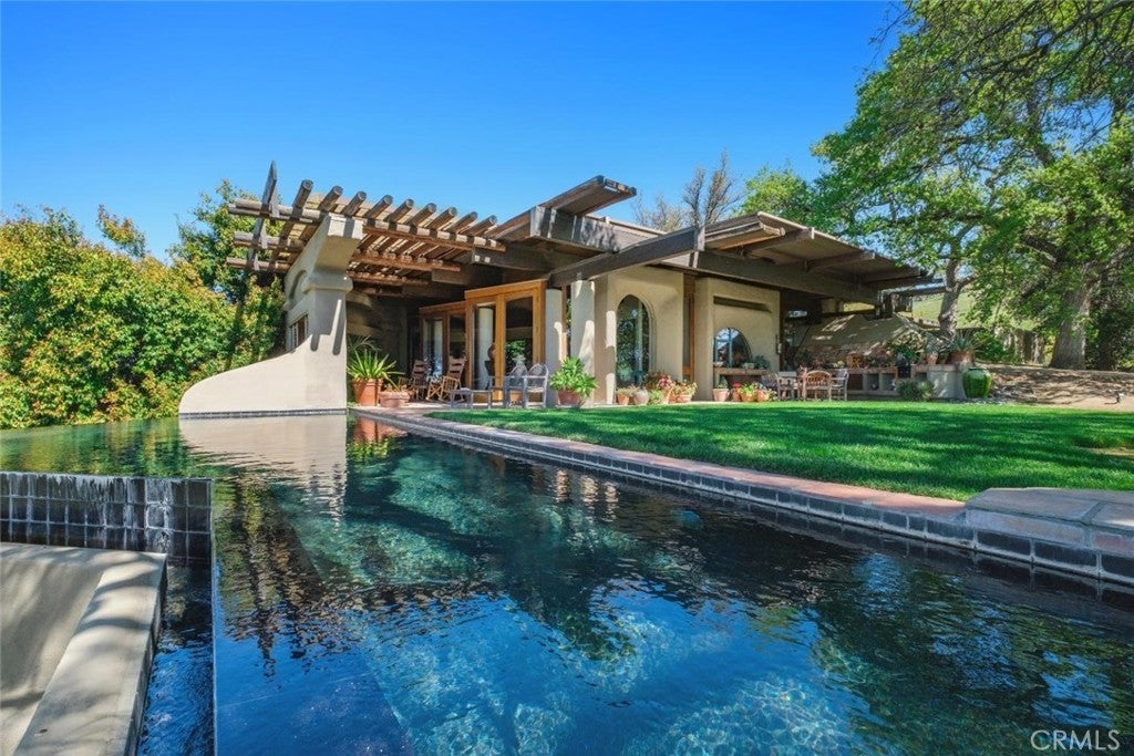 Photo of Listing #SC25145378