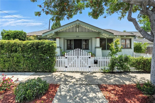 222 Kennebec Avenue, Long Beach