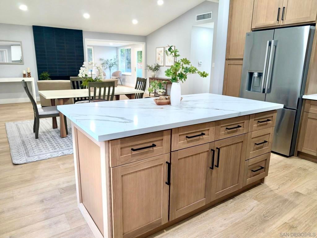 Photo of Listing #250032050SD