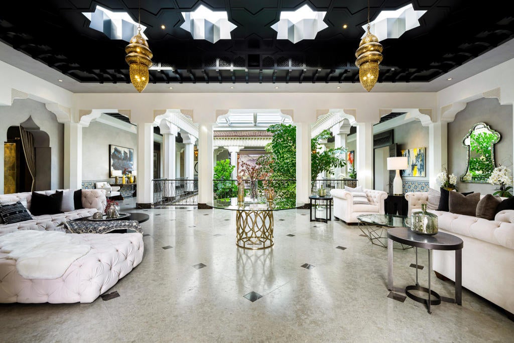 613 Indian, Palm Desert