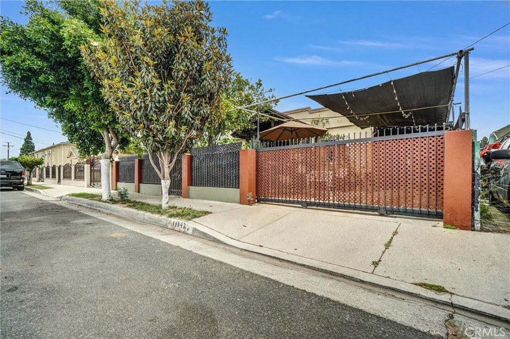 Photo of Listing #MB25146066