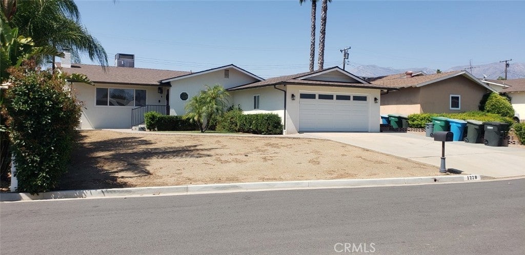 Photo of Listing #PW25146639