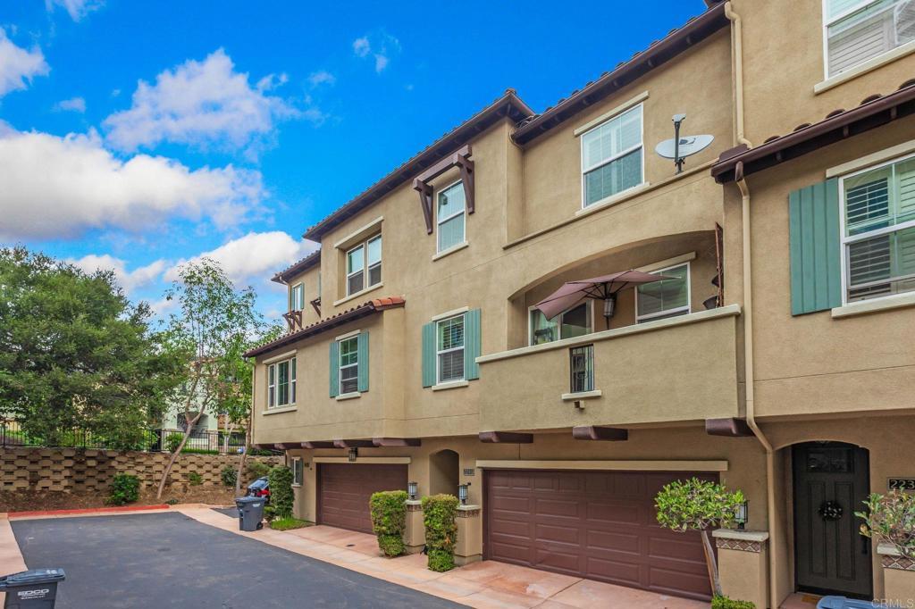 Photo of Listing #PTP2504906