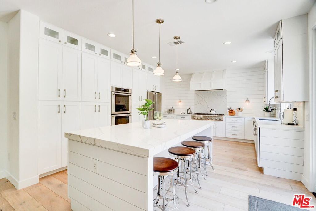 Photo of Listing #25559337