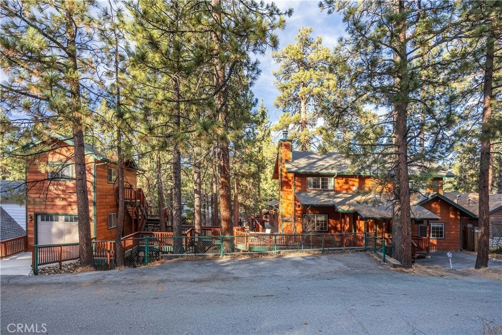 209 Aeroplane Boulevard, Big Bear City