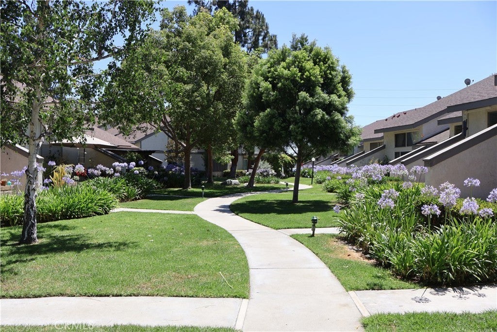 21301 Norwalk Boulevard 93, Hawaiian Gardens