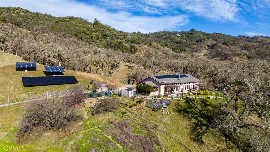 4300 Young Creek Road, Ukiah