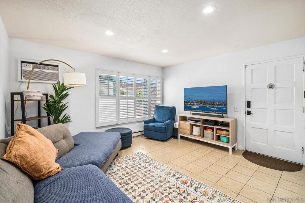 8727 Lake Murray Boulevard 1, San Carlos