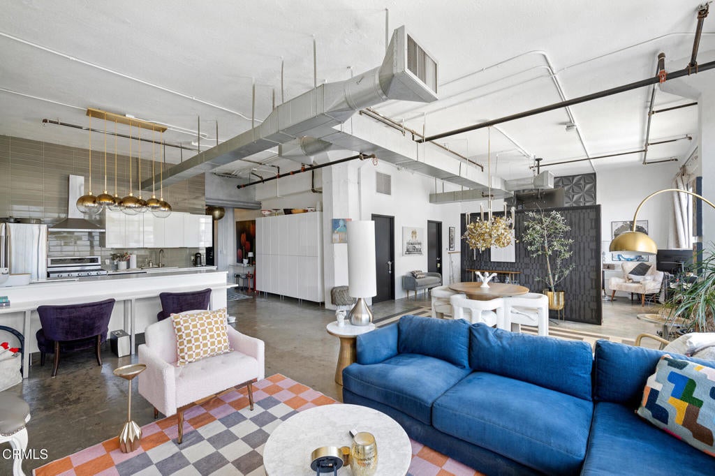 315 8th Street # 301, Los Angeles