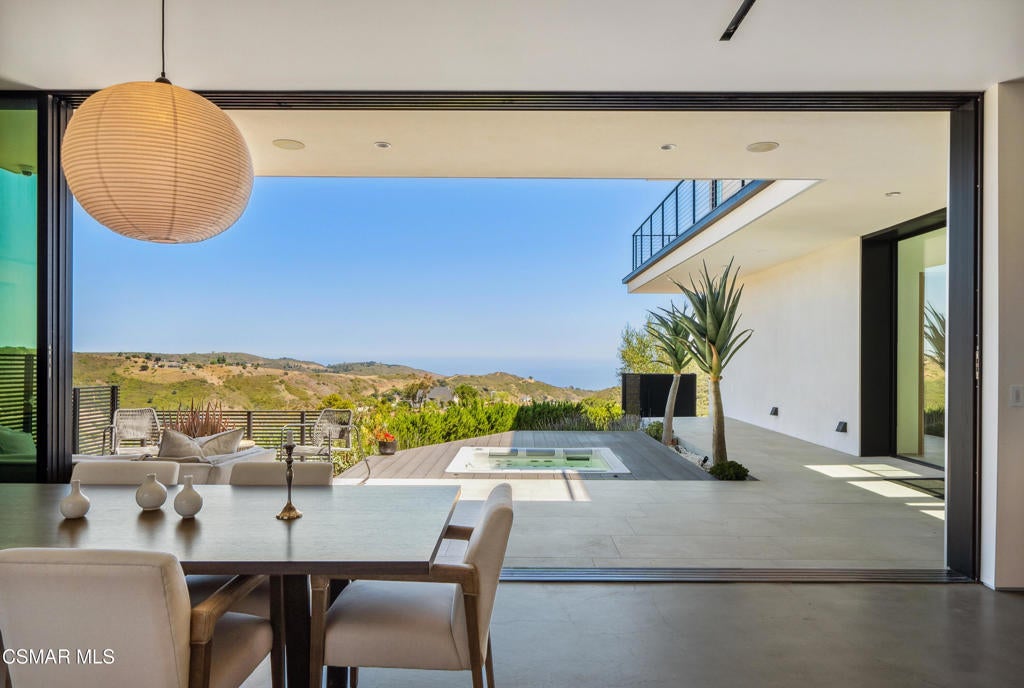 Photo of Listing #225003340