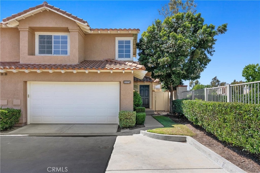 Photo of Listing #OC25147004