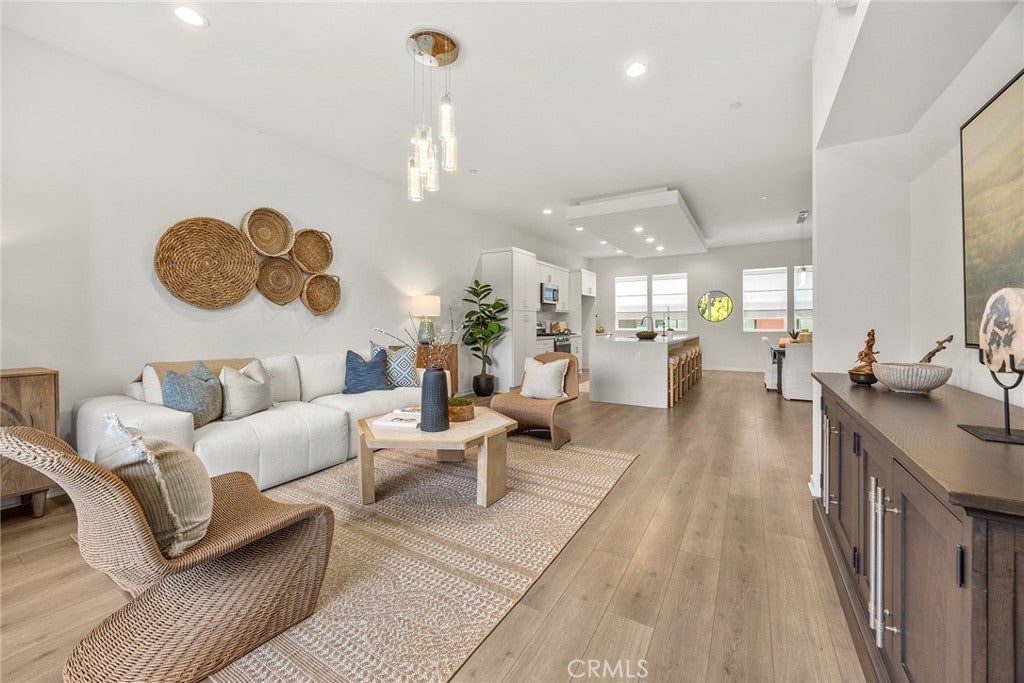 Photo of Listing #PW25141772